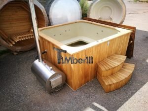 Badestamp i plast firkantet jacuzzi TimberIN 4